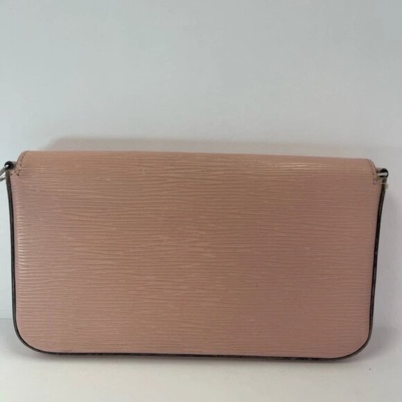 LOUIS VUITTON POCHETTE - Picture 3 of 8